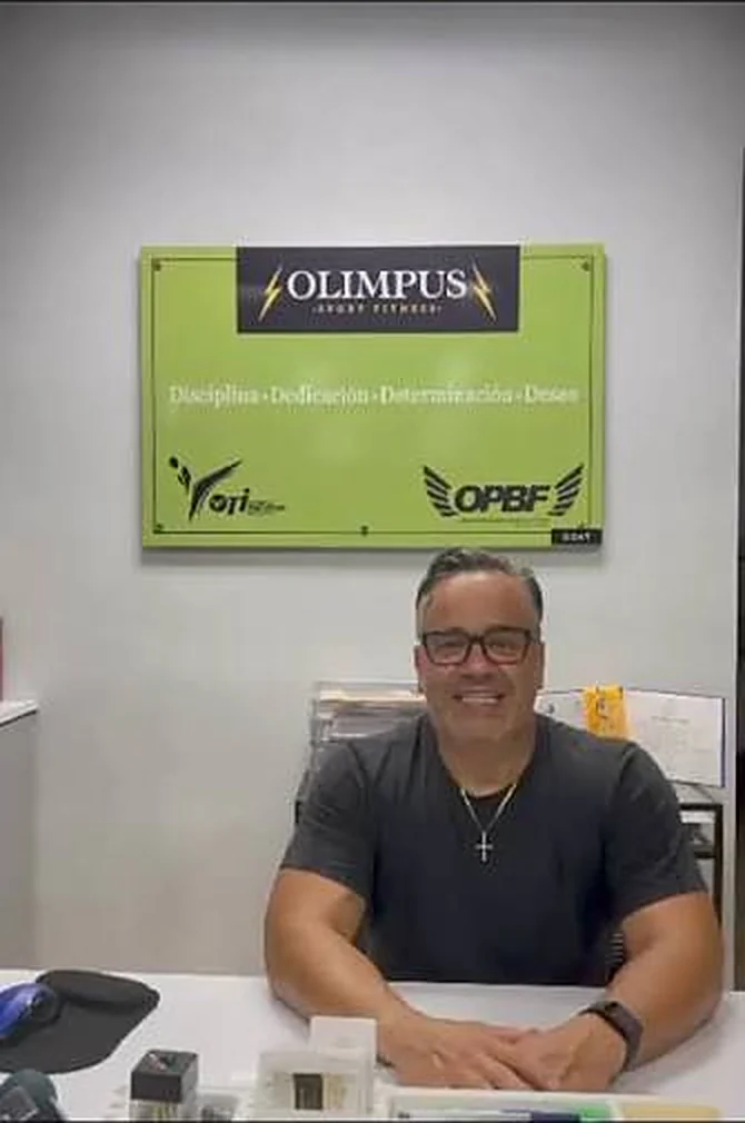 Ulises Rosario en las instalaciones de Olimpus Sport Fitness